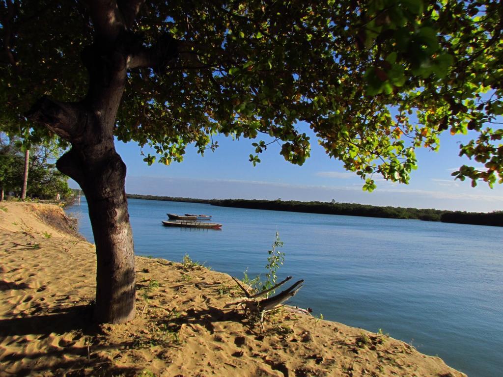 Pousada Lacula ปรายาจิมอยตัส ภายนอก รูปภาพ